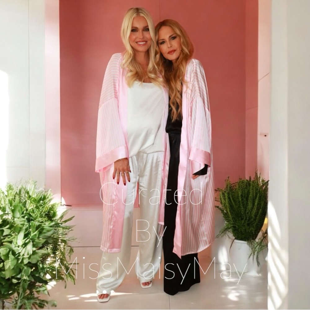 MUMU ~Bubblegum Pink & White striped robe, summer cover-up, New with Tags! OS